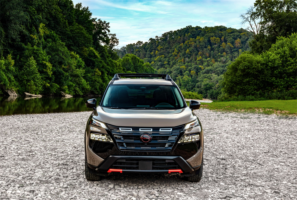 2026 Nissan Rogue front angle