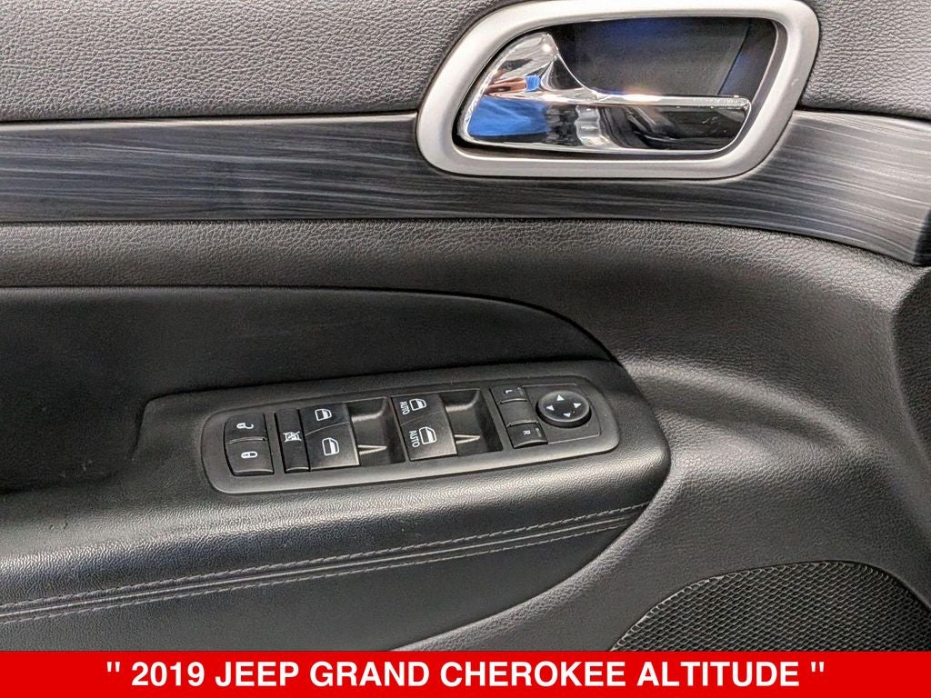 2019 Jeep Grand Cherokee Altitude