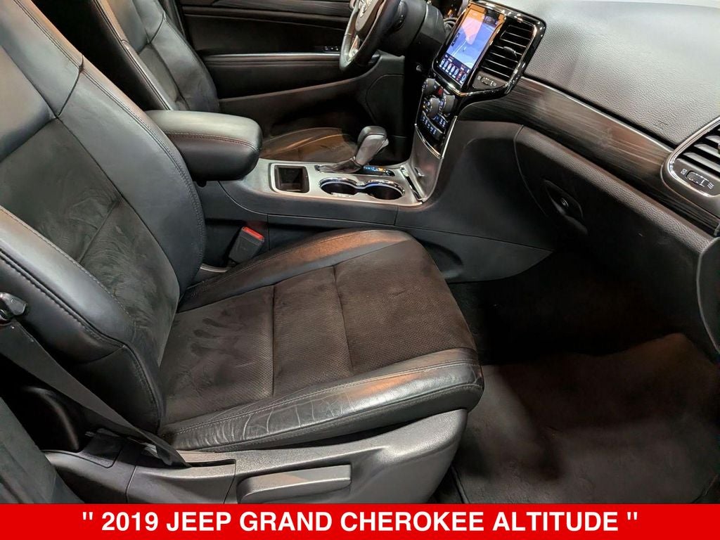 2019 Jeep Grand Cherokee Altitude