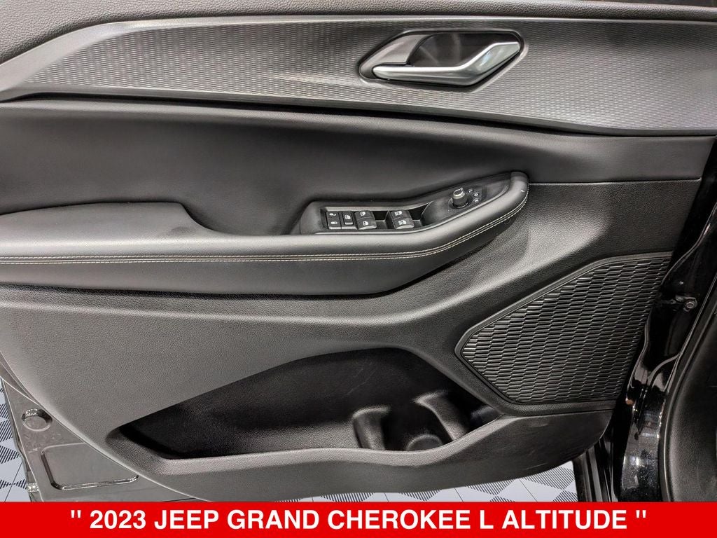 2023 Jeep Grand Cherokee L Altitude