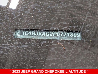 2023 Jeep Grand Cherokee L Altitude