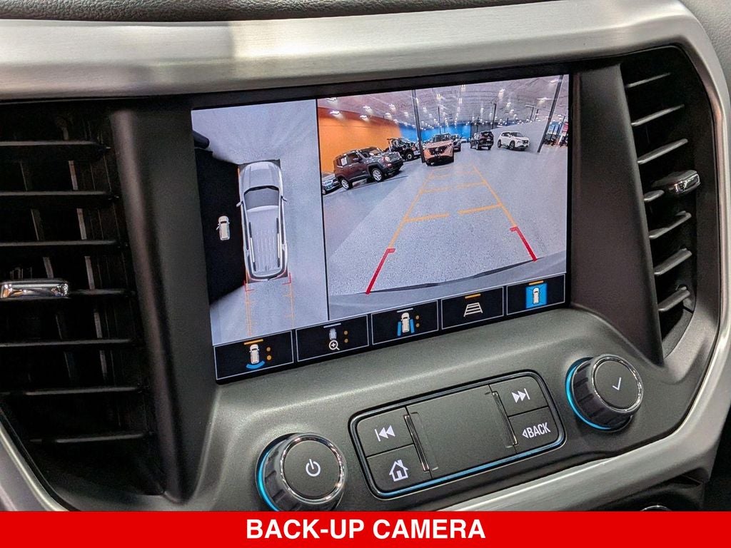 2023 GMC Acadia SLT
