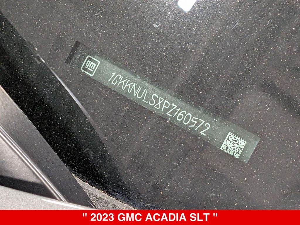 2023 GMC Acadia SLT