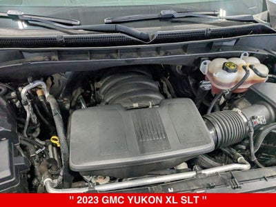 2023 GMC Yukon XL SLT