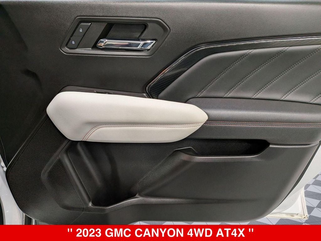 2023 GMC Canyon AT4X
