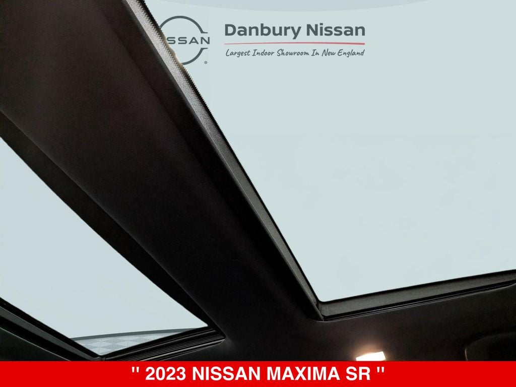 2023 Nissan Maxima SR