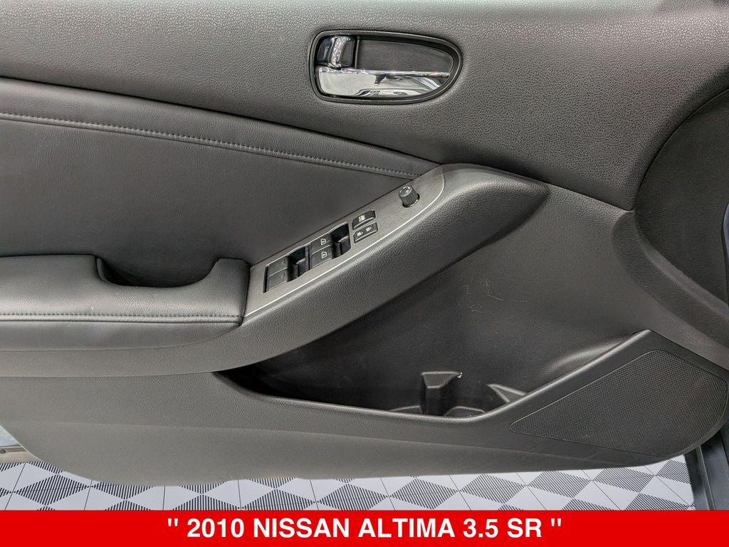2010 Nissan Altima 3.5 SR