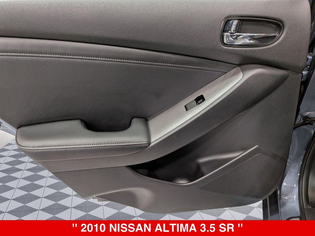 2010 Nissan Altima 3.5 SR