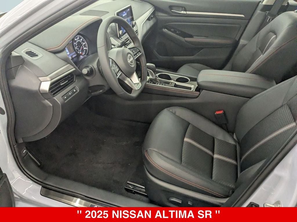 2025 Nissan Altima SR