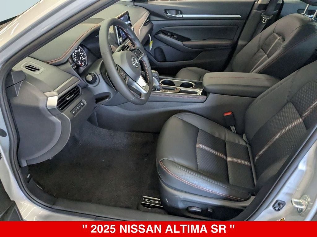 2025 Nissan Altima SR