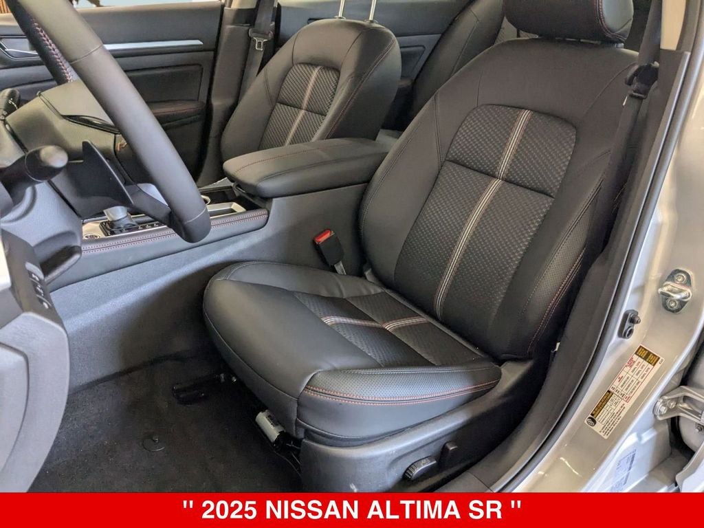 2025 Nissan Altima SR