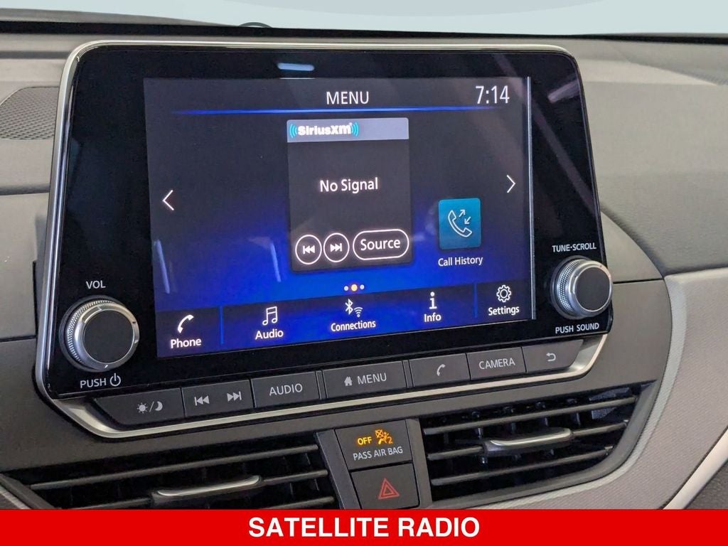 2025 Nissan Altima SR