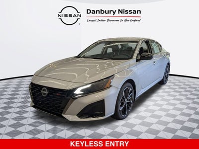 2025 Nissan Altima SR