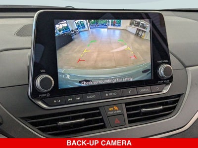 2025 Nissan Altima SR