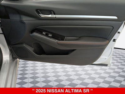 2025 Nissan Altima SR