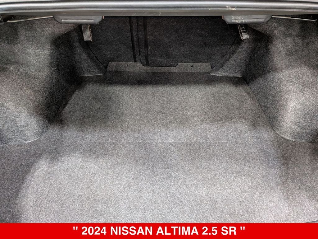 2024 Nissan Altima SR