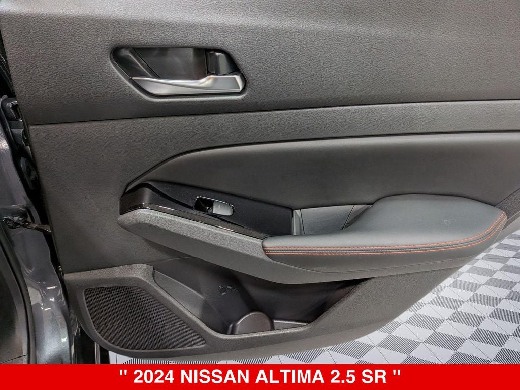 2024 Nissan Altima SR