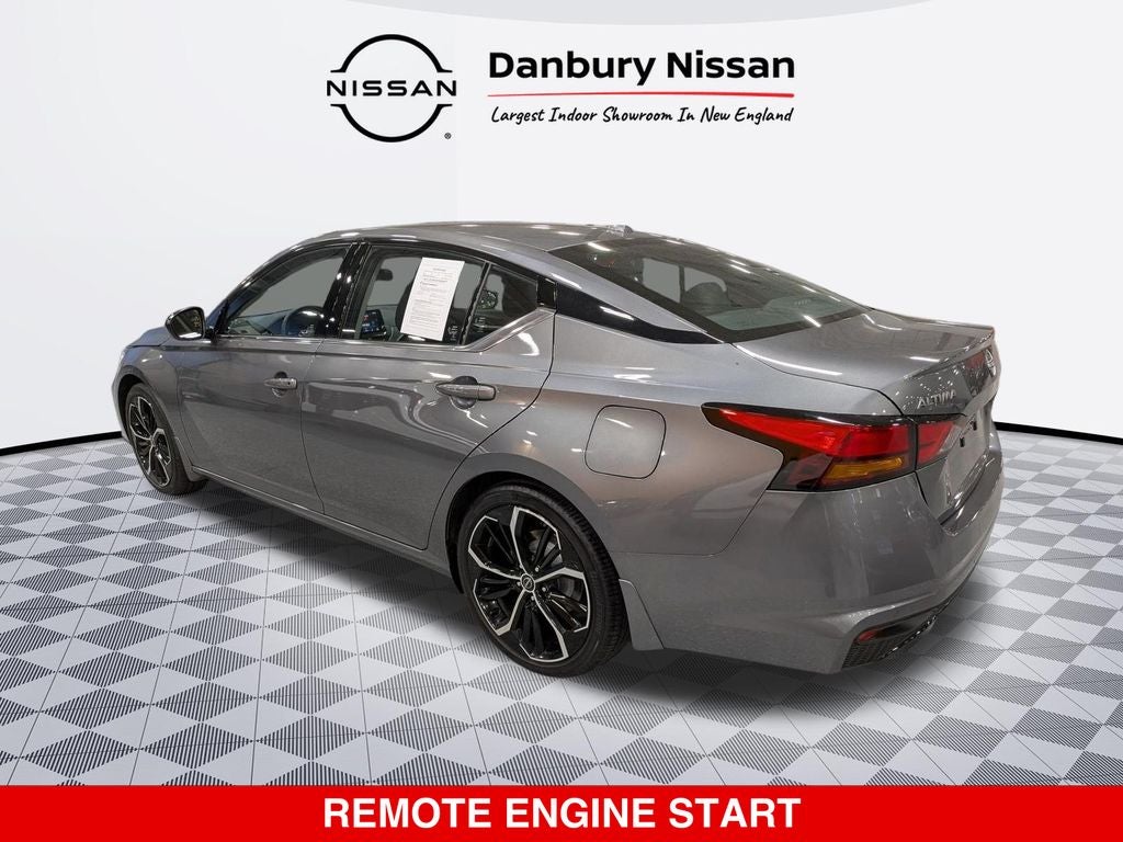 2024 Nissan Altima SR