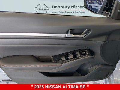 2025 Nissan Altima SR