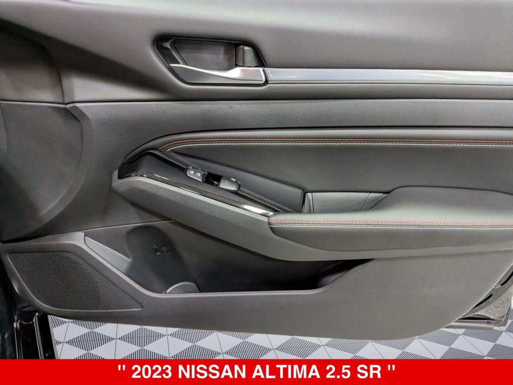 2023 Nissan Altima SR
