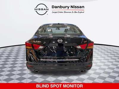 2023 Nissan Altima SR