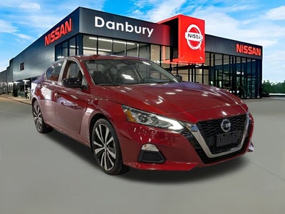 2022 Nissan Altima SR