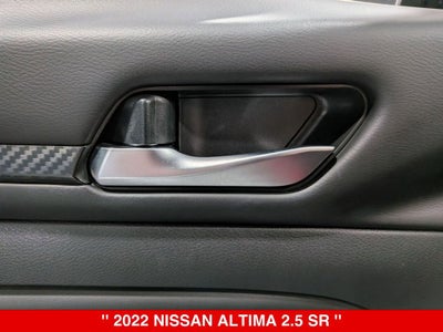 2022 Nissan Altima SR
