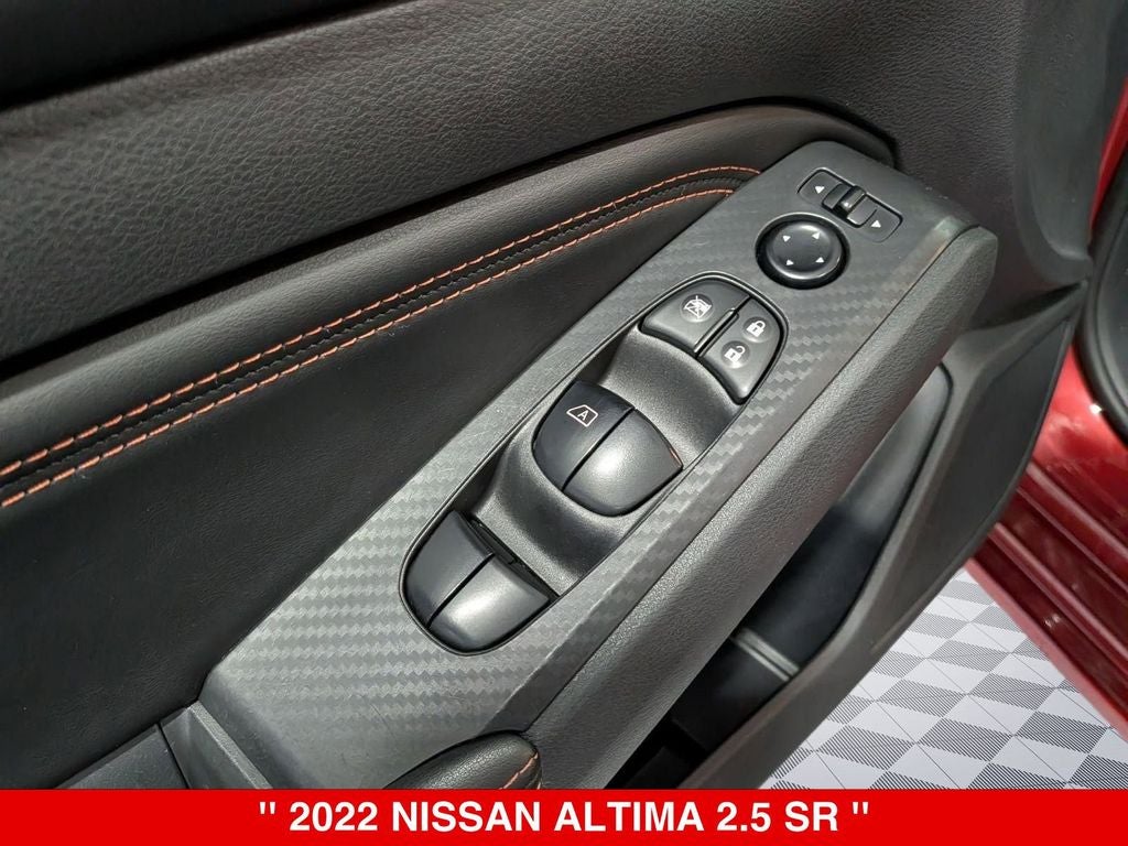 2022 Nissan Altima SR