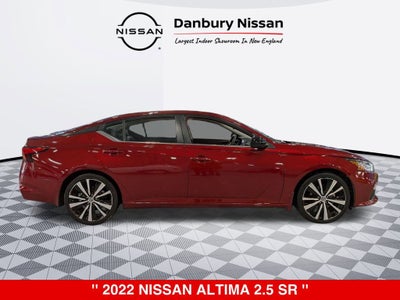 2022 Nissan Altima SR