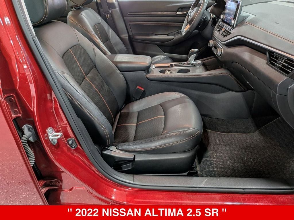 2022 Nissan Altima SR