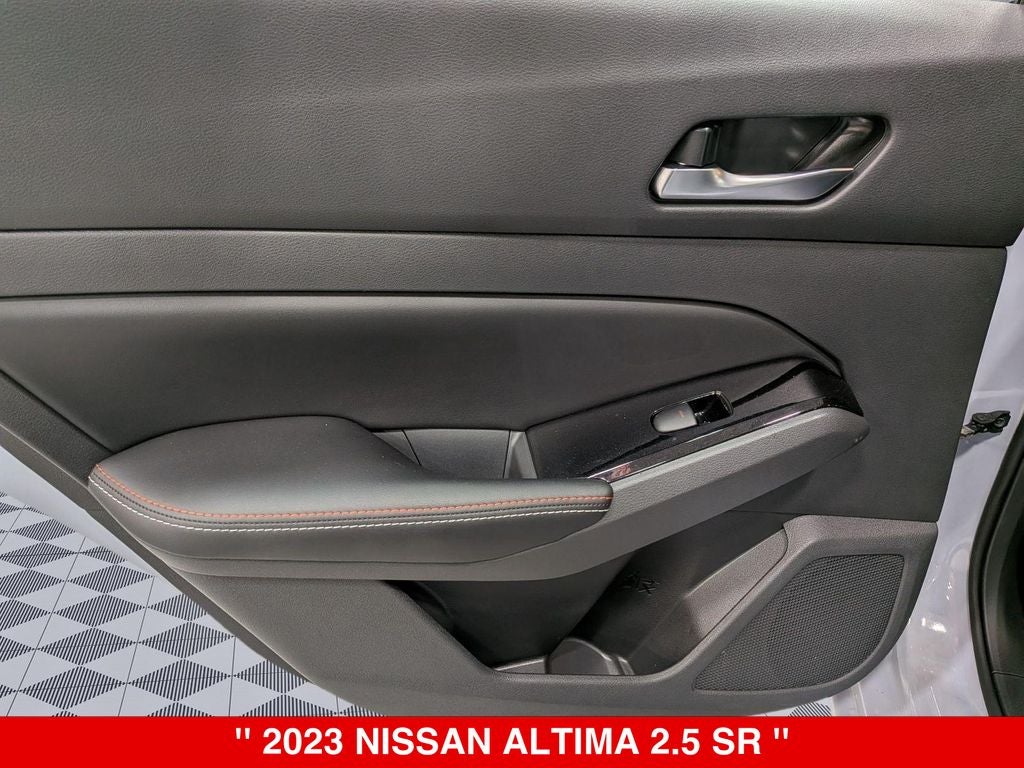 2023 Nissan Altima SR