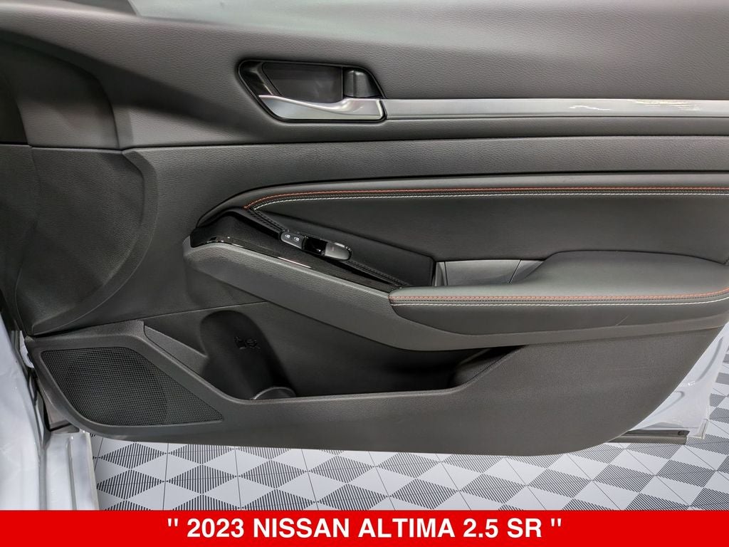 2023 Nissan Altima SR