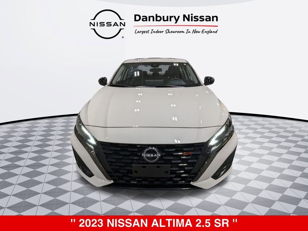 2023 Nissan Altima SR