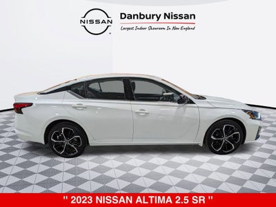2023 Nissan Altima SR