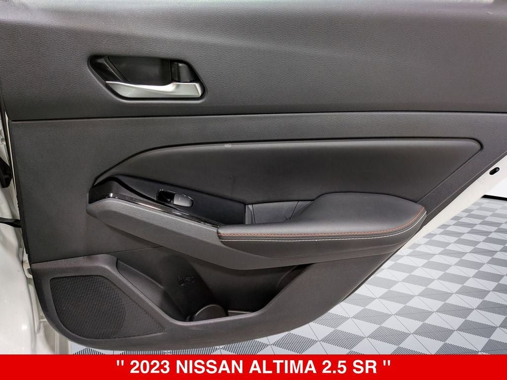 2023 Nissan Altima SR