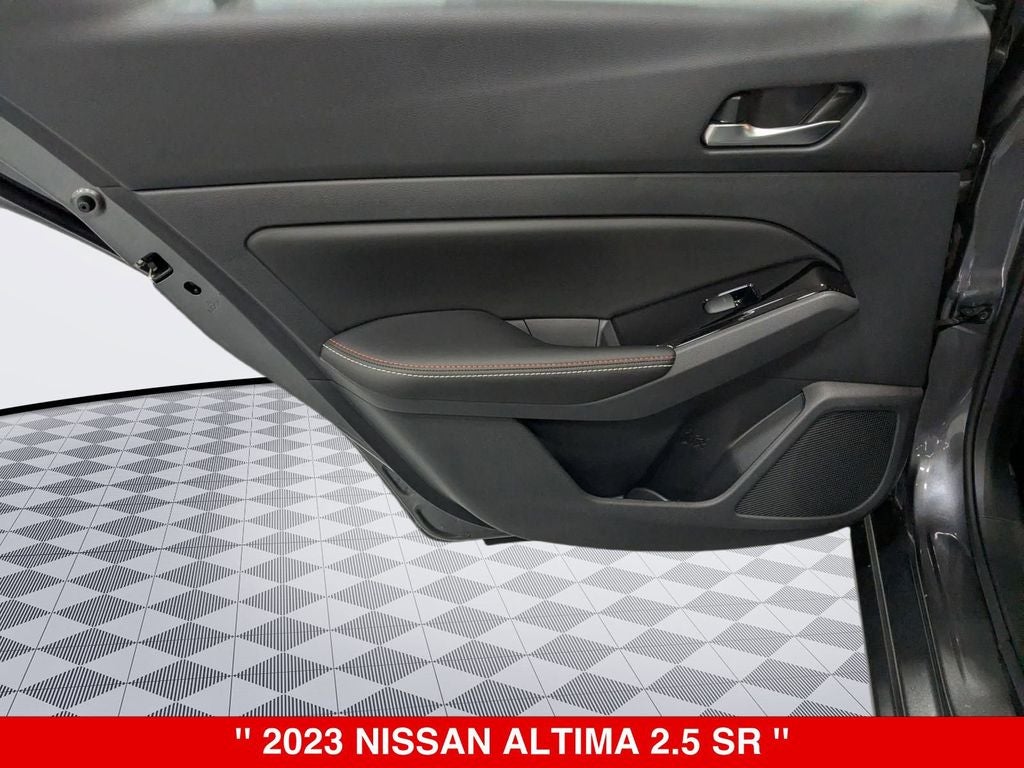 2023 Nissan Altima SR