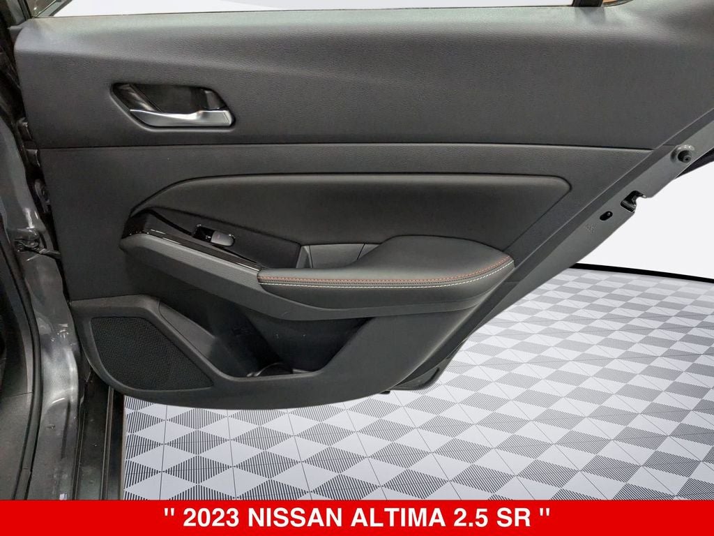 2023 Nissan Altima SR