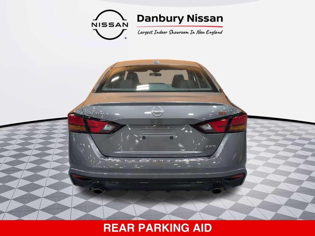 2023 Nissan Altima SR