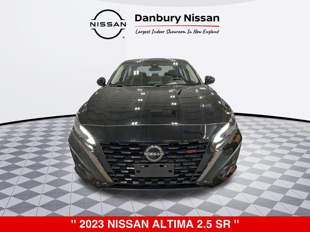 2023 Nissan Altima SR