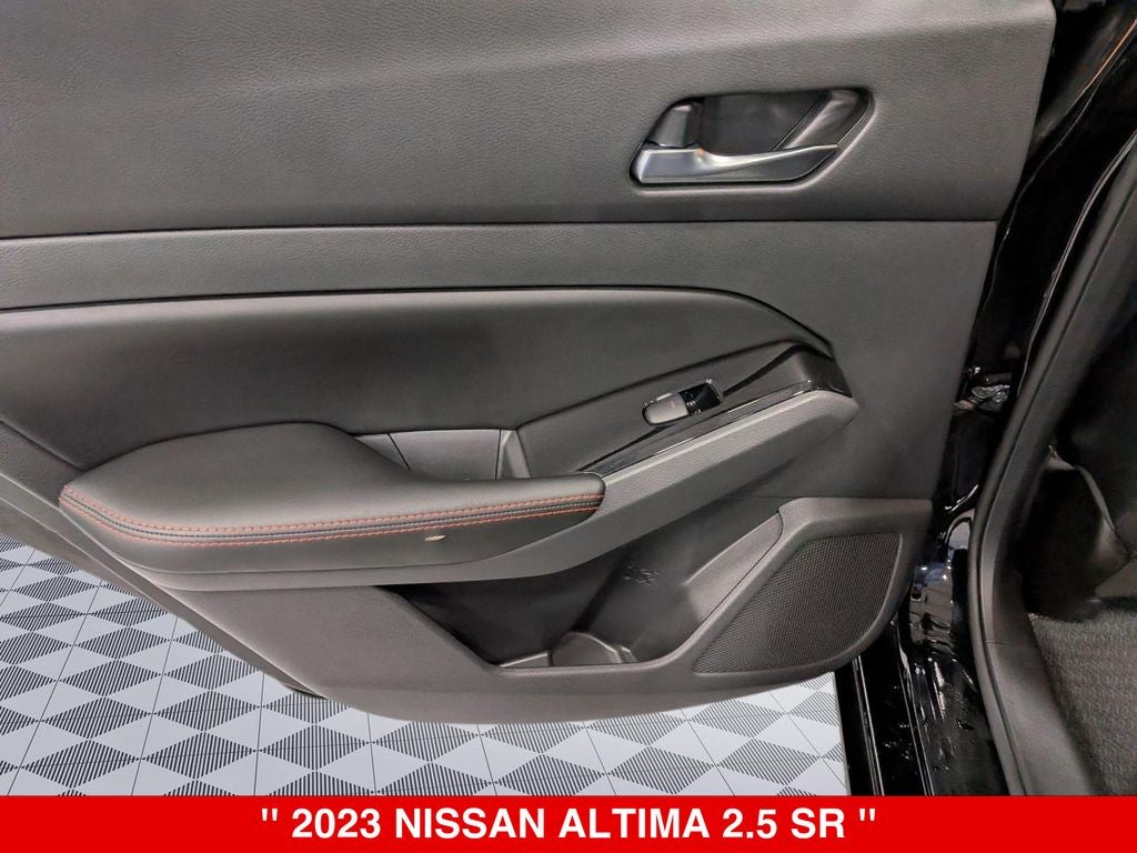 2023 Nissan Altima SR