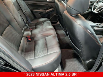 2023 Nissan Altima SR