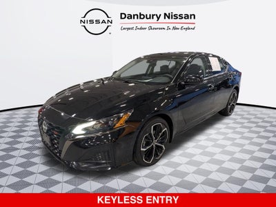 2023 Nissan Altima SR