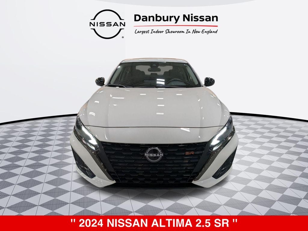 2024 Nissan Altima SR