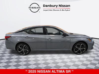2025 Nissan Altima SR