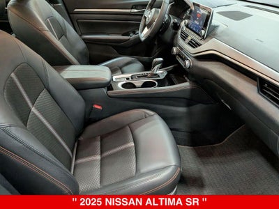 2025 Nissan Altima SR