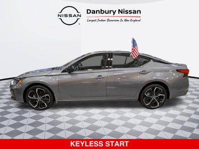 2025 Nissan Altima SR