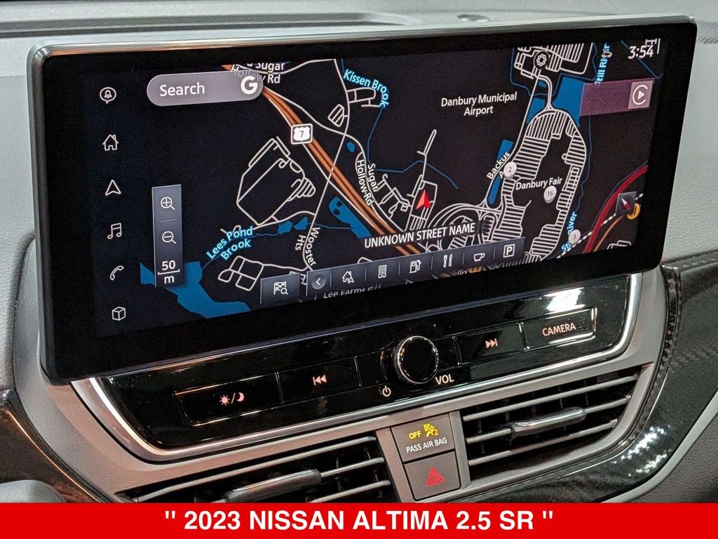 2023 Nissan Altima SR