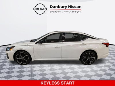2023 Nissan Altima SR