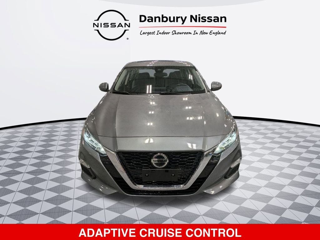 2022 Nissan Altima SV