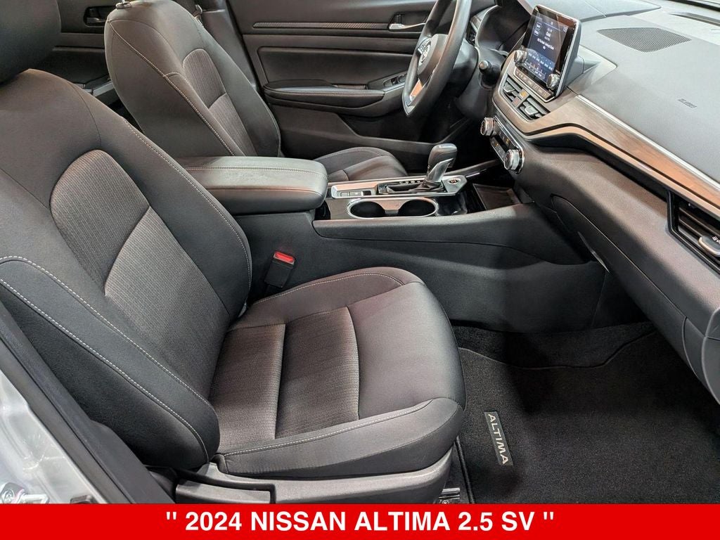 2024 Nissan Altima SV